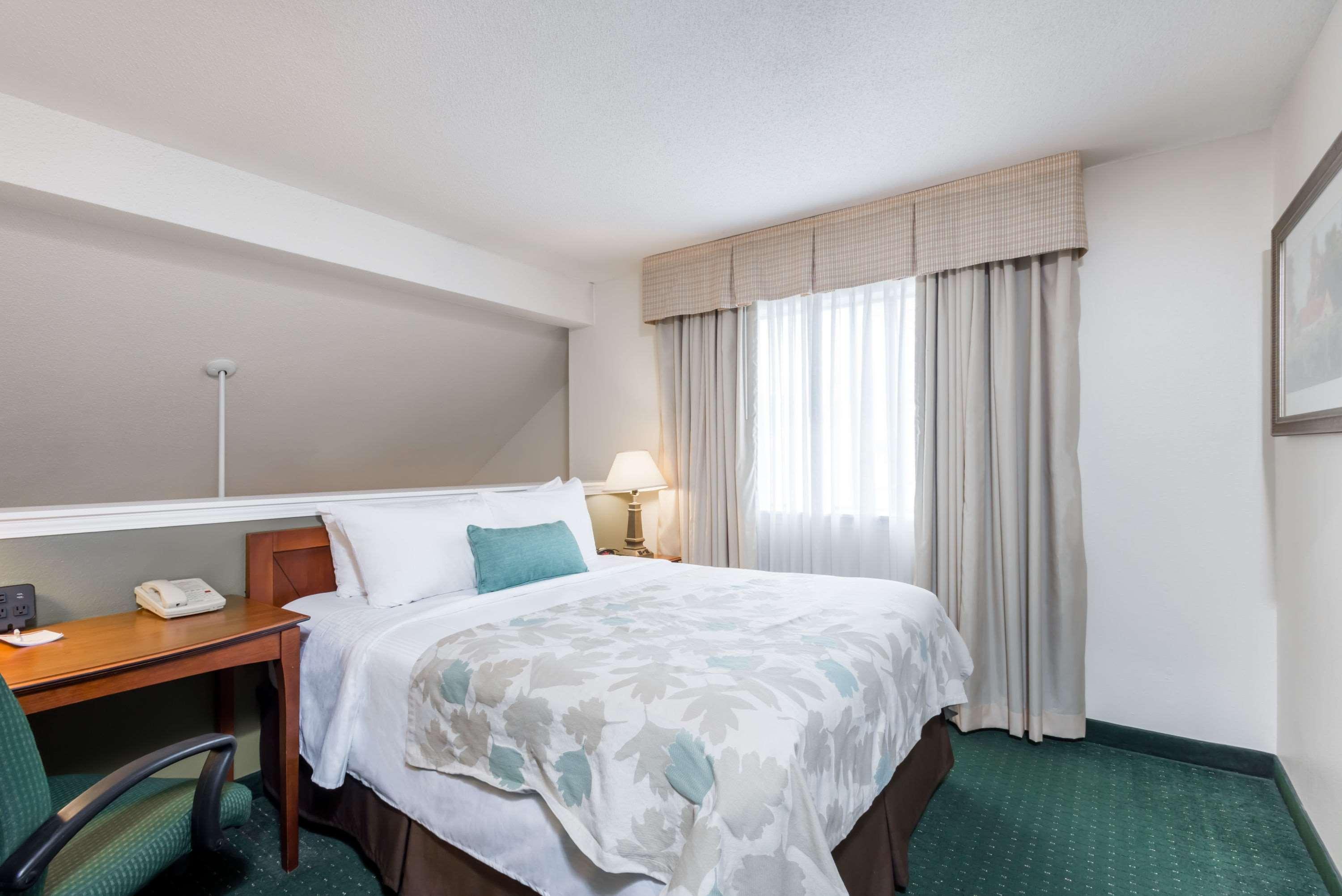 Best Western Fishkill Inn & Suites Ngoại thất bức ảnh