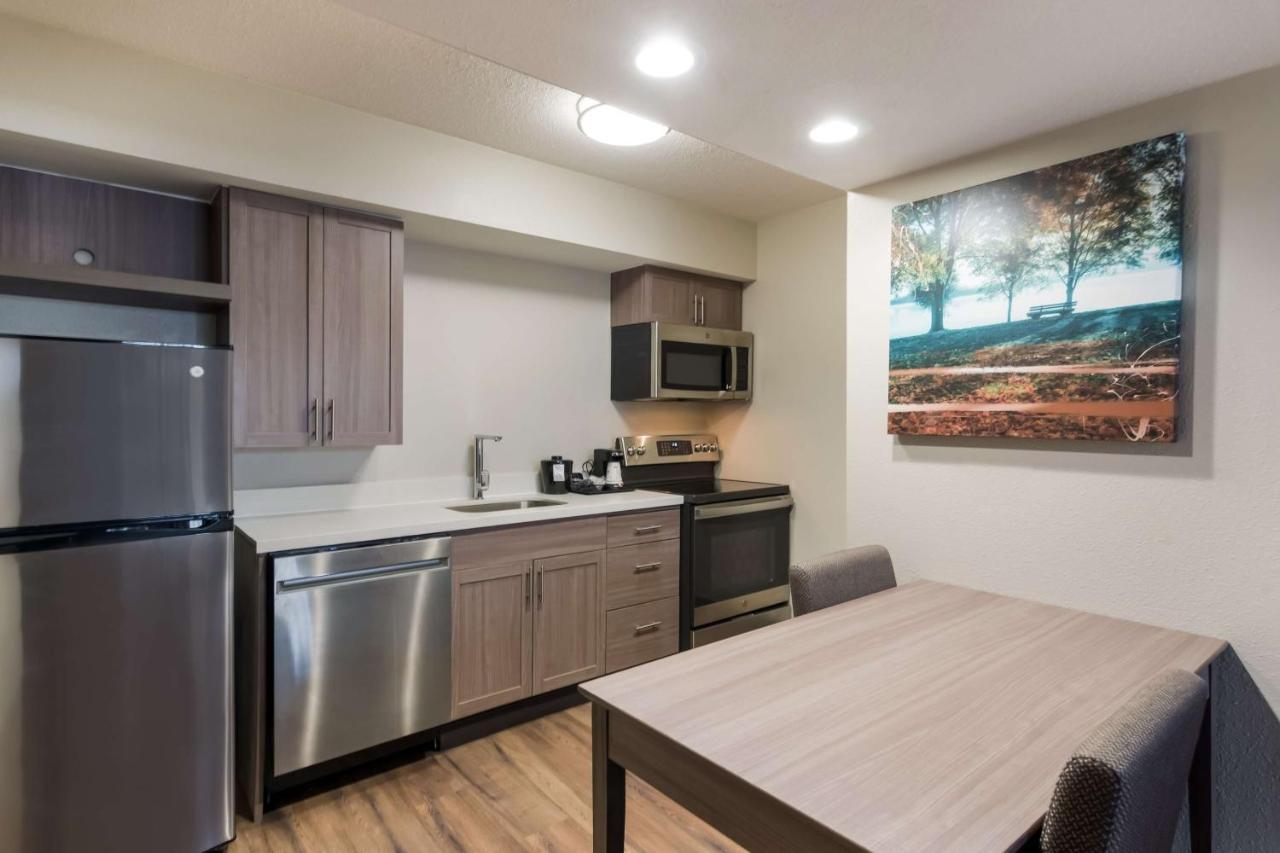 Best Western Fishkill Inn & Suites Ngoại thất bức ảnh