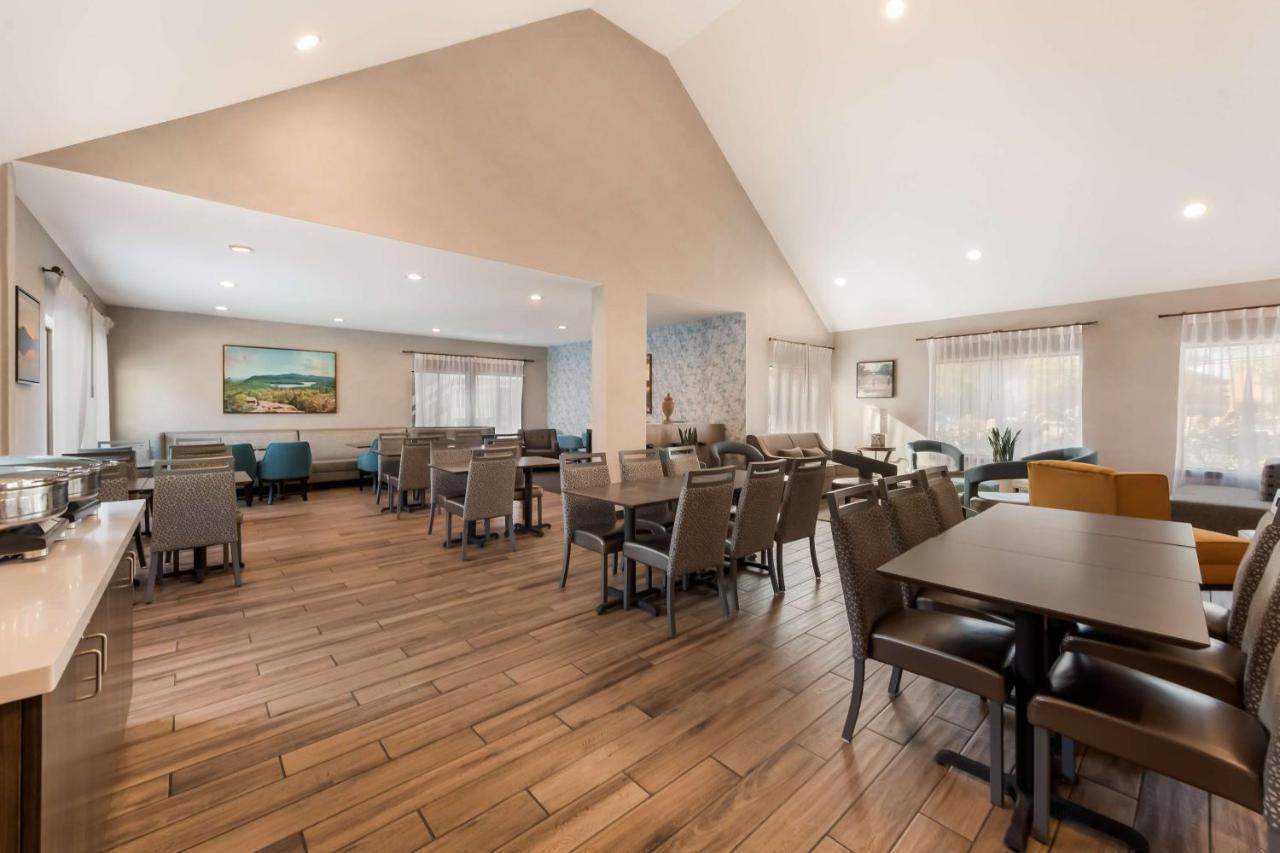 Best Western Fishkill Inn & Suites Ngoại thất bức ảnh