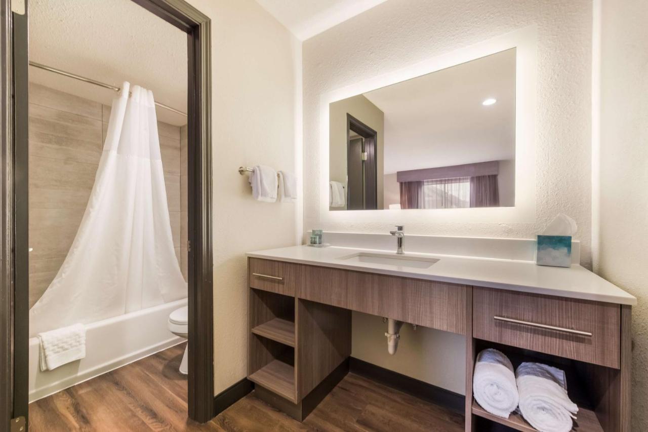 Best Western Fishkill Inn & Suites Ngoại thất bức ảnh
